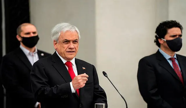 Sebastián Piñera durante el discurso por el 47 aniversario del golpe de Estado de Augusto Pinochet en la sede del Gobierno.  Foto: Presidencia de Chile (EFE)