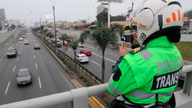 'Pico y placa' de camiones reducirá el tráfico vehicular, según Municipalidad de Lima. Créditos: Antonio Melgarejo / La República.