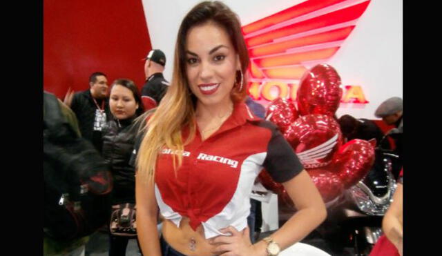 Aida Martinez enloquece a sus fans son atrevida imagen sobre una moto [FOTO]