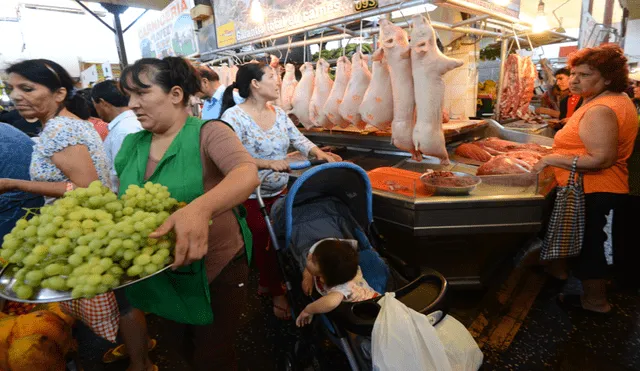 Familias peruanas incrementaron su consumo al cierre del tercer trimestre