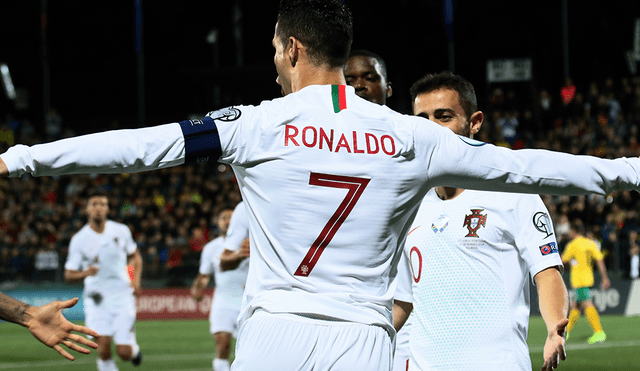 Portugal logró sumar tres puntos en Lituania (5-1), con cuatro goles convertidos por Cristiano Ronaldo.