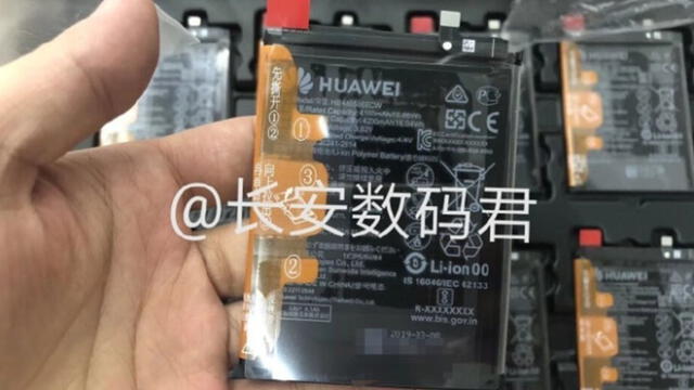 Batería de 4,200 mAh del Huawei Mate 30.