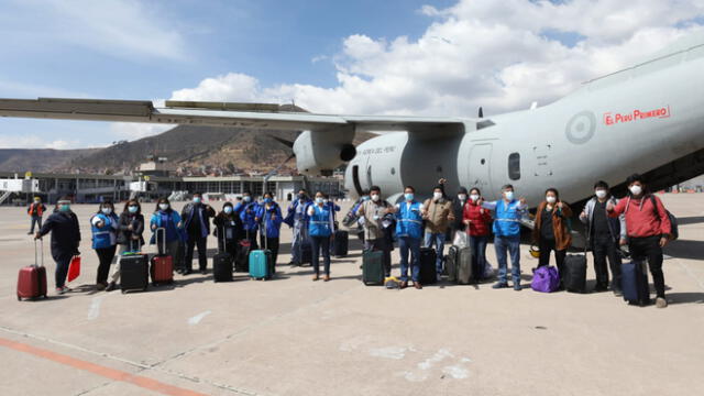 Comitiva llegó desde Lima para apoyar en la atención de pacientes COVID-19. Foto: Twitter EsSalud.