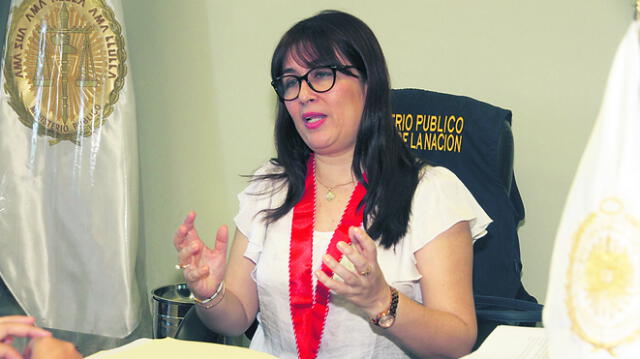 Presidenta da respaldo a fiscal Juan Carrasco