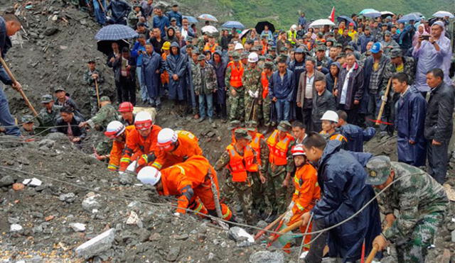 Más de 100 personas quedaron sepultadas por alud en China