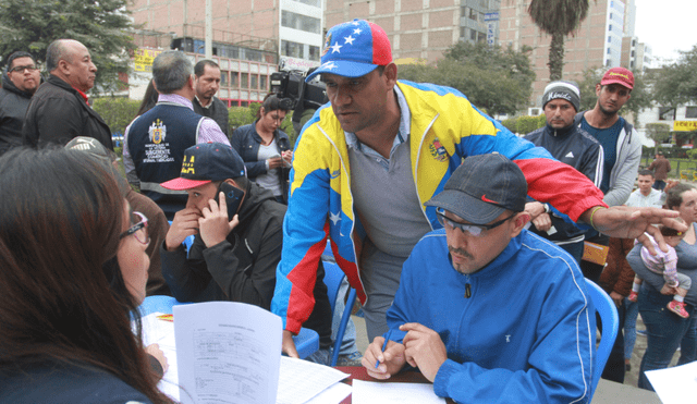 Venezolanos en el Perú podrán tramitar Calidad Migratoria Especial Residente