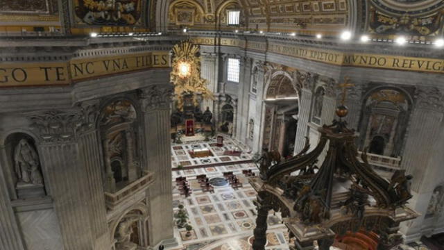 La basílica, sin fieles durante la ceremonia por las medidas de prevención. 
Fuente: Reusters