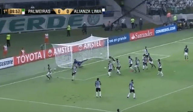 Alianza Lima vs. Palmeiras: Thiago Martins anotó el primer gol tras rebote de tiro libre [VIDEO]