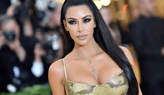 Kim Kardashian deslumbra a fans con nuevo look