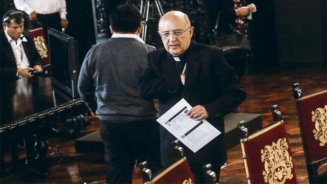 El cardenal Pedro Barreto cuestiona permanencia del fiscal Pedro Chávarry en la Fiscalía