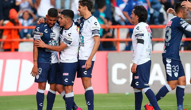 Víctor Guzmán y Franco Jara marcaron para el Pachuca ante Cruz Azul. (Créditos: EFE)
