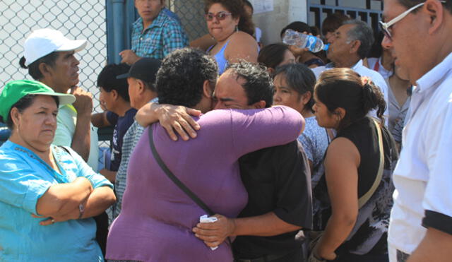 Trujillo: Familias esperan reconocer cuerpos de los 13 calcinados