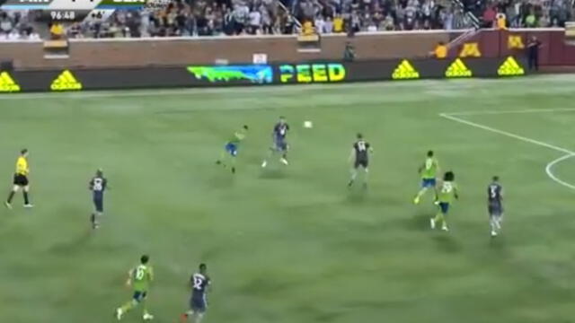 La genial asistencia de Raúl Ruidíaz para el gol del triunfo de Seattle Sounders [VIDEO]