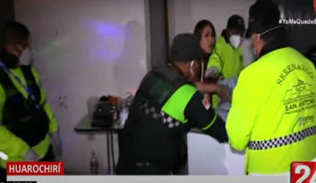 Intervinieron 5 locales nocturnos en plena emergencia sanitaria en nuestro país. /Créditos: Captura de pantalla Panamericana Televisión
