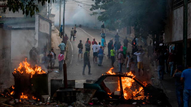 Siguen las protestas en Caracas contra Nicolás Maduro [FOTOS y VIDEOS]