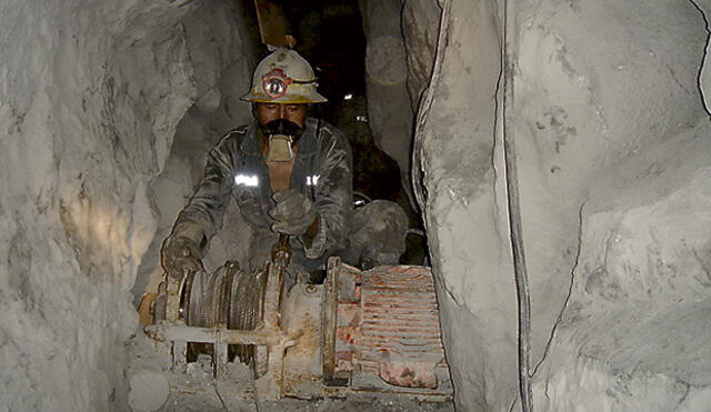 Más de 16 mil mineros laboran en condiciones de inseguridad
