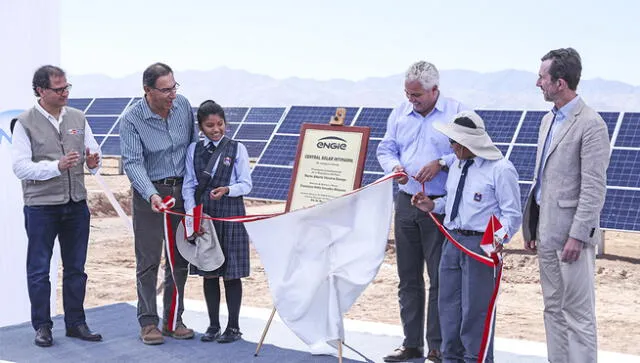 Presidente Vizcarra inauguró Central solar Intipampa en Moquegua