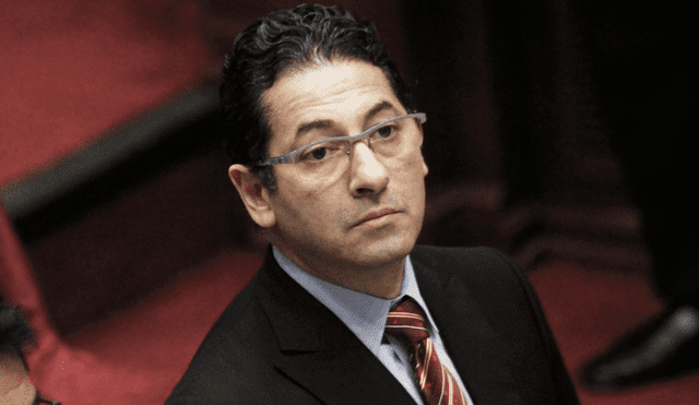 Salvador Heresi decidió renunciar a su cargo tras difusión de audio