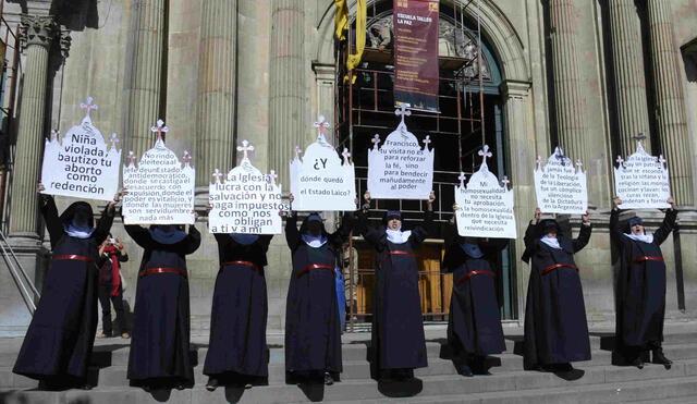 El Vaticano: Proponen mujeres en el sacerdocio contra la pederastia 