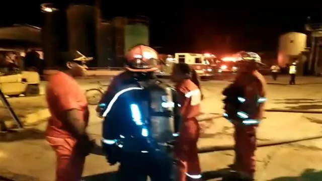 Callao: reportan incendio en empresa pesquera [VIDEO] 