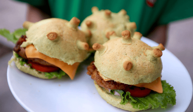 ‘Coronaburgers’: hombre crea hamburguesas con forma del virus para perderle el miedo [FOTOS]