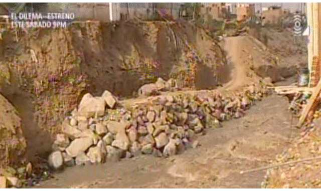 SMP: casas están a punto de colapsar en av. Malecón Rímac [VIDEO]