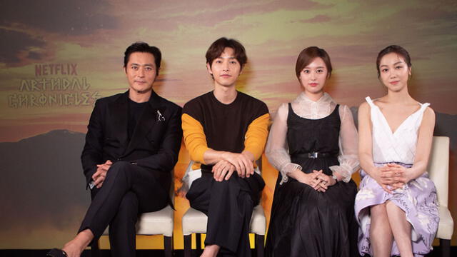 Elenco de Arthdal Chronicles: Jang Dong Gung, Song Joong Ki, Kim Ji Won y Kim Ok Bin.