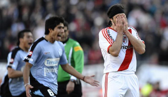 River Plate descendió en 2011 tras perder la categoría contra Belgrano. Foto: AFP.