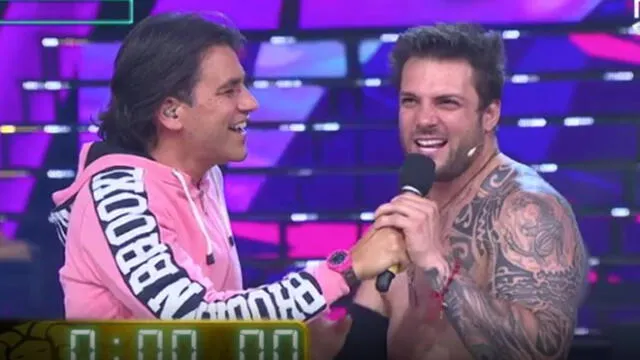 Nicola Porcella imita a Luis Miguel en Guerreros 2020