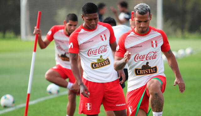 Miguel Trauco ya se encuentra entrenando con la selección peruana. Foto: FPF