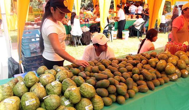 Más de 200 productores peruanos participan de la feria 'De la chacra a la olla'