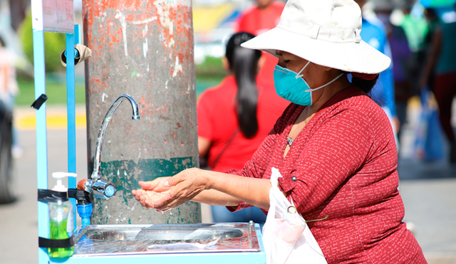 Otass y Sedapar instalan lavamanos en Arequipa. Foto referencial: EPS