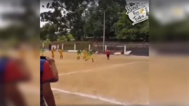 Facebook: insólita celebración de un hombre tras anotar un gol sorprendió a usuarios [VIDEO]