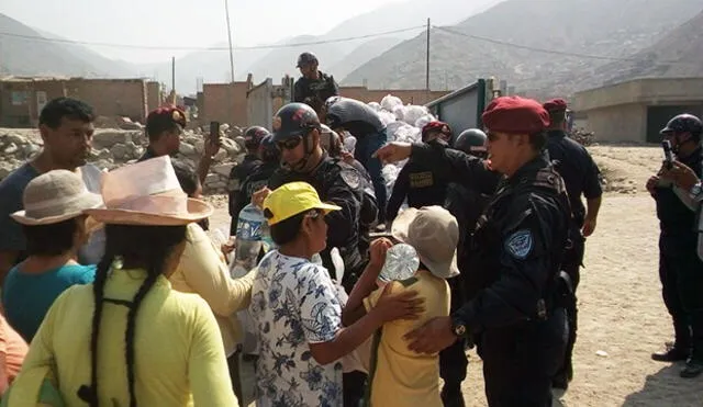 Unidad policial 'Los Halcones' lleva ayuda a damnificados   