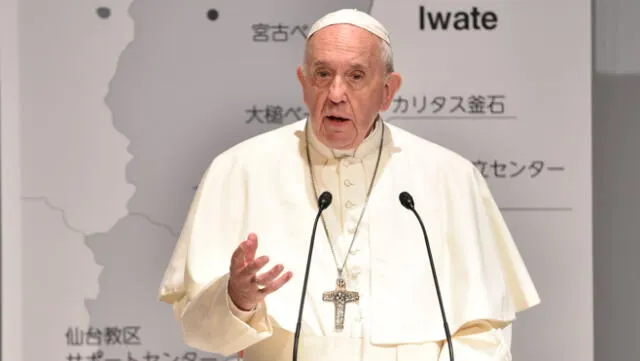El papa pide tomar decisiones valientes sobre las futuras fuentes de energía. Foto: AFP.