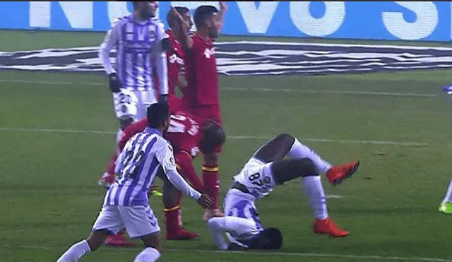 Jugador del Valladolid sufre terrible que caída que pudo terminar en tragedia [VIDEO]