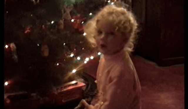 Taylor Swift muestra su infancia y celebra la Navidad con Christmas Tree Farm.