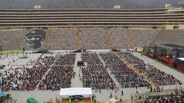 Universitario de Deportes: iglesia cristiana realizó evento en el estadio Monumental