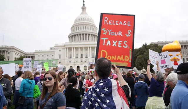 Donald Trump: Manifestantes en Estados Unidos exigen que revele su declaración de impuestos