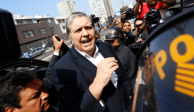 Alan García declaró ante la Fiscalía por presunto ‘chuponeo’ en su contra