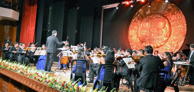 Los 50 años de Copesco entre sinfónica y lírica andina