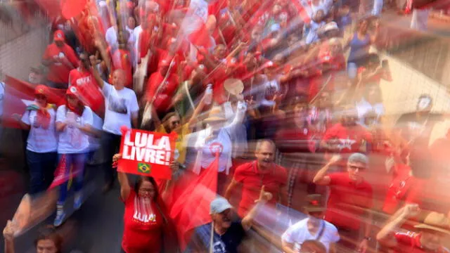 Elecciones en Brasil: Lanzan campaña para que Lula pueda postular