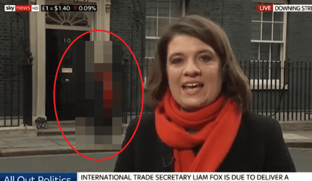 YouTube Viral: reportera hacía cobertura y queda impactada por lo que aparece detrás de ella  [VIDEO]