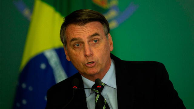 Bolsonaro despide a más de 300 trabajadores del Estado por "ser de izquierda" 