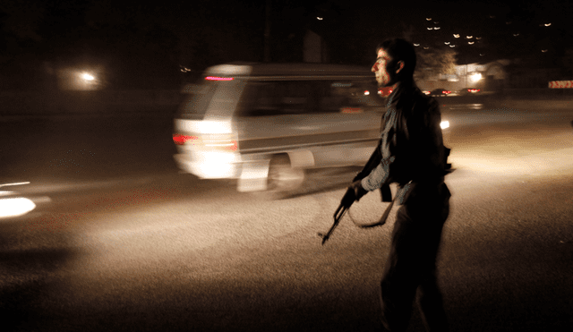 Al menos cuatro personas fallecieron tras un atentado con bomba en una mezquita de Kabul. (Foto referencial: AP)