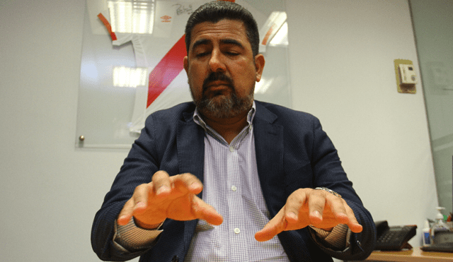 Carlos Moreno opinó tras suspensión de la FPF. | Foto: GLR