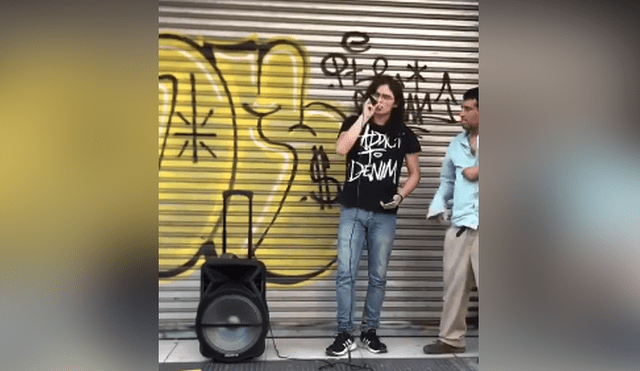 Un joven decidió cantar en la calle un tema de Pearl Jam, imitando a la perfección la voz del vocalista. Foto: Facebook