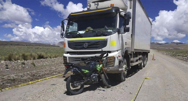 Hombre murió tras chocar su motocicleta con camión frigorífico en Arequipa