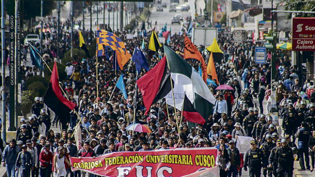 Universitarios de Cusco amenazan iniciar protestas contra alza de pasaje a S/ 1.00