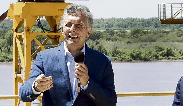 Situación. El presidente de Argentina, Mauricio Macri, busca mitigar la crisis financiera.
